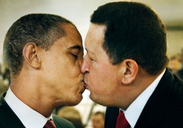 obama-chavez-kiss